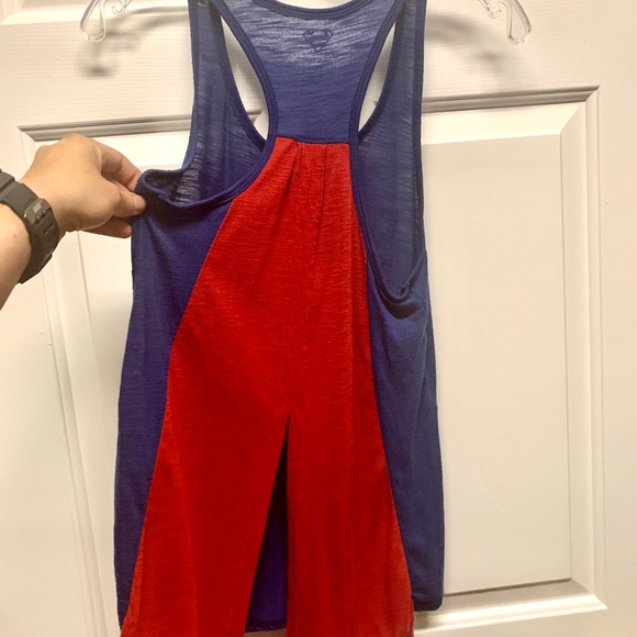 ❤️Cute SUPER WOMAN Tank Top❤️ - Picture 3 of 4